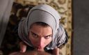 Sammi Starfish: Hidžábská MILFka - kouření polykání spermatu