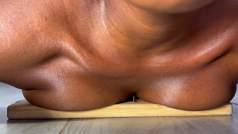 SEXXY-DAISY: Luôn luôn trên một số kinks quái đản