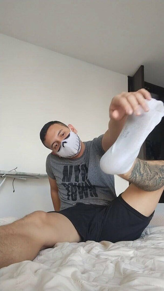 Tomas Styl: Uctívání mužských nohou # 7