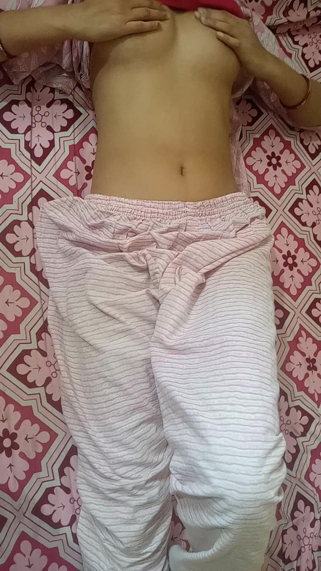 Dolly Boobs Rubbing (Red Label Dolly)
