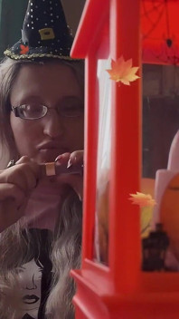 Tanrıçan için pout asmr dudak dönüşümü findom kadın egemenliği