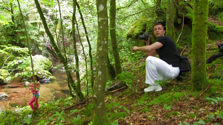 Out Sexxx: Foda anal na floresta em meia arrastão