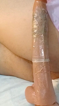 Besar! Aku rasa semua ini tidak muat!