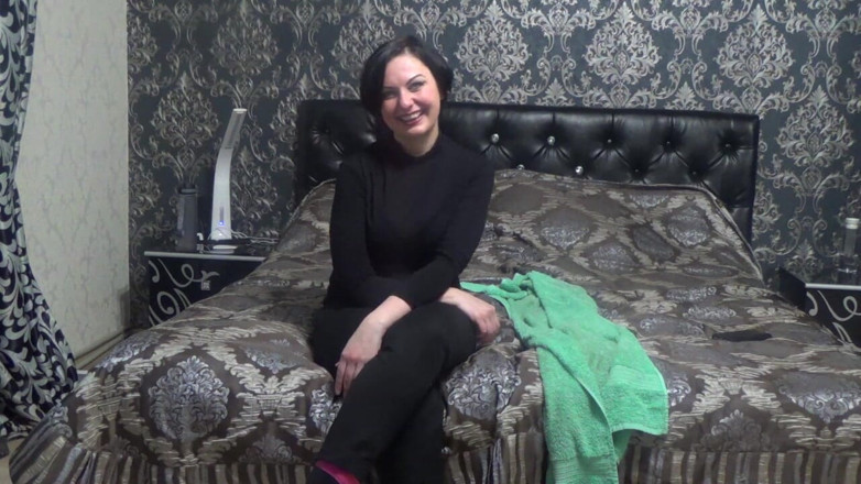 Sexy Milf: Olie &amp; buigen &amp; dildo neuken en klaarkomen