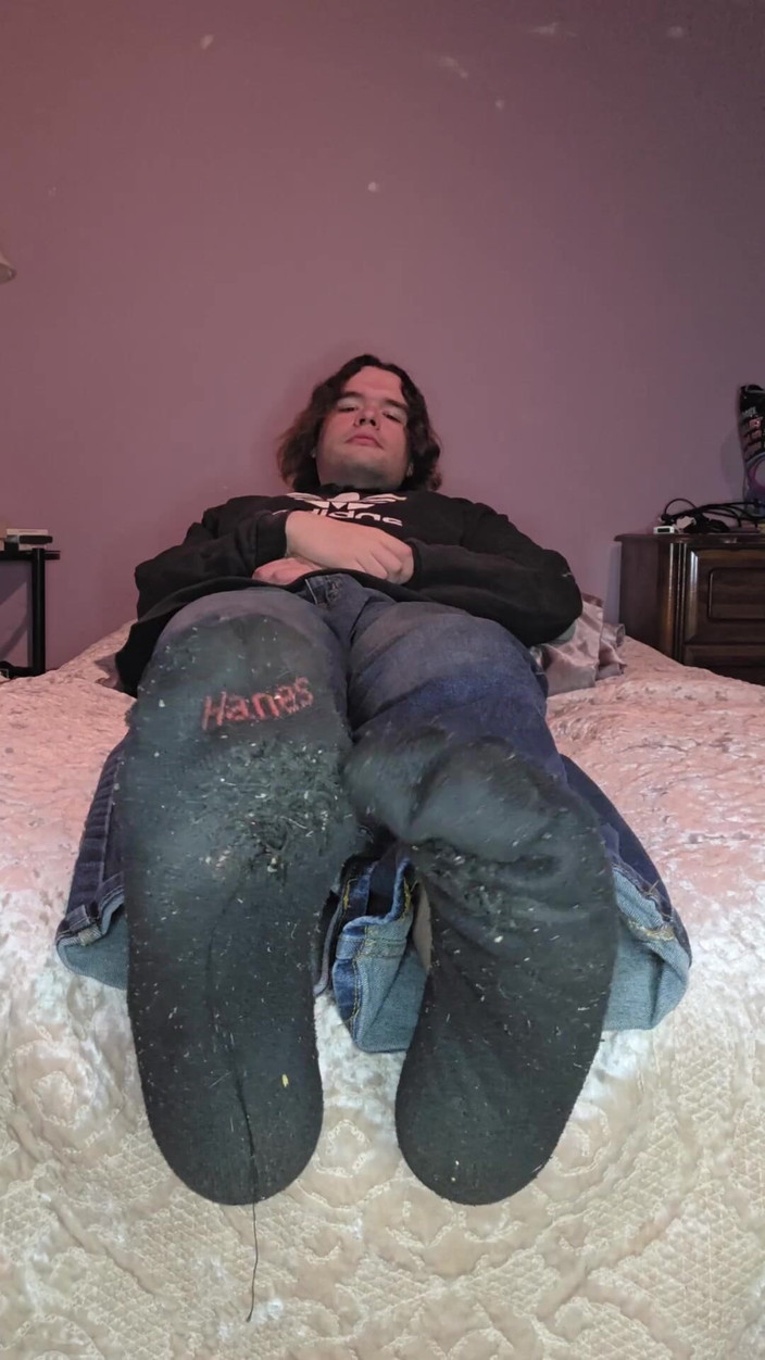 Mr Dimples: Big Size 11 Soles!