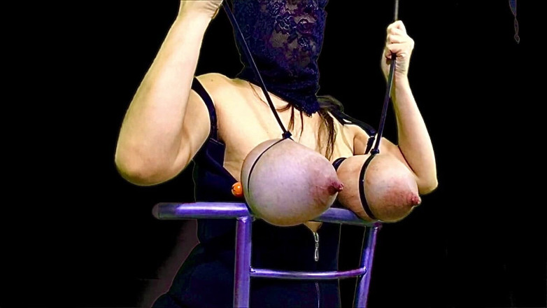 VeeVee Vixen: Extreme Hucow Nipple Pumping Cam B
