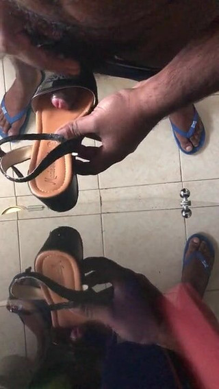 Sexy sereppu: Akka 凉鞋