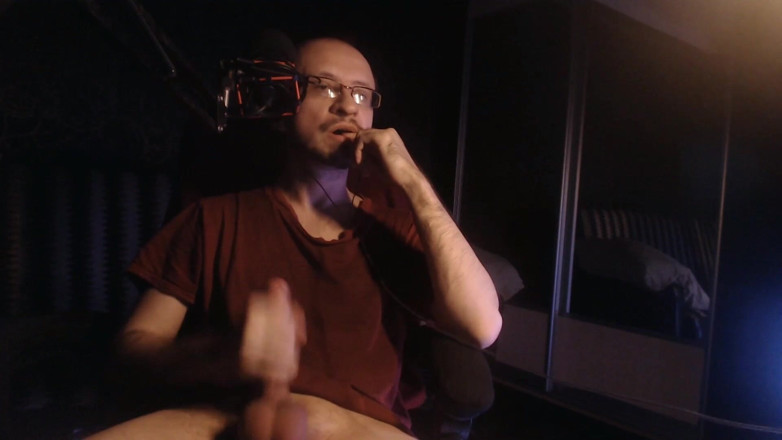 Alex Metallov: Szarpię mojego dużego twardego kutasa dla dziwki