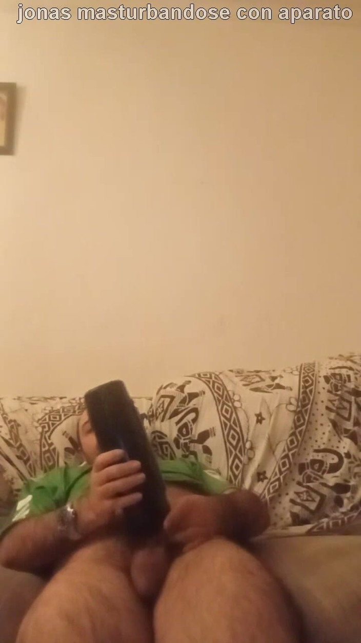 jonasxulo: 조나스가 브리브라도르와 자위하는 모습