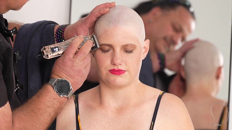 Euro Bald: Ванна