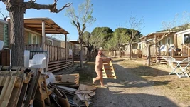 नग्नता भरे क्षण #10 - हमारी नग्न जीवन शैली में जीना