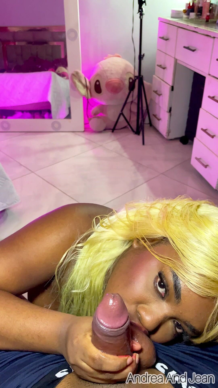 AndreaAndJean: Секс з маленькою блондинкою зведеною сестрою - сімейна терапія