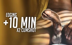 Afiando minha gozada no pau preto duas vezes