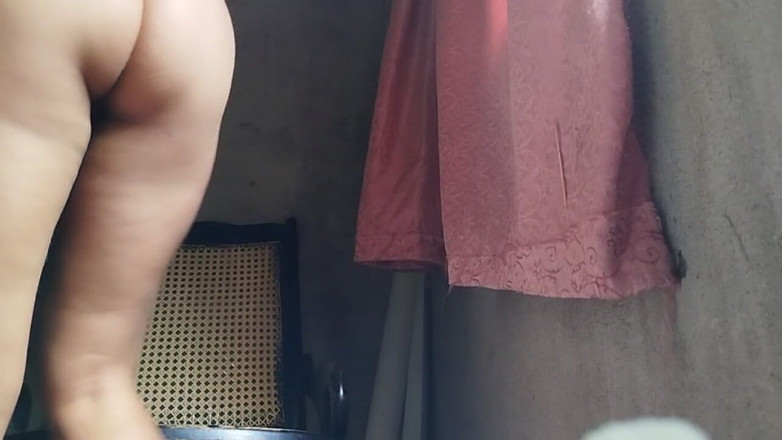 Colombianas amateur: Tôi chơi với bộ ngực to của tôi cho bạn