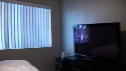 Slutty Milf: POV huk dla wytatuowanej laski
