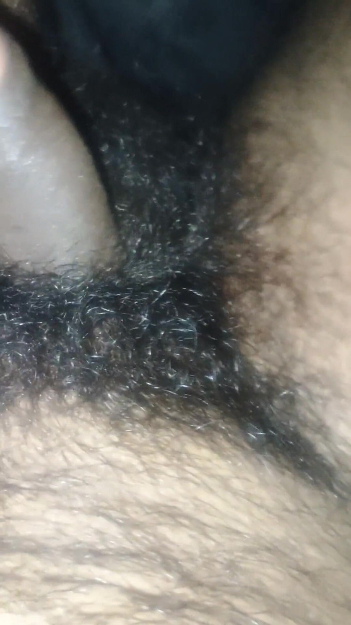 Hot_bobby: Японский паренек с большим жестким членом дрочит, предэякуляторное шоу