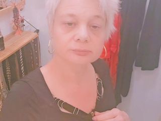 Sofy13: MILF Coquinne Ce Devoile