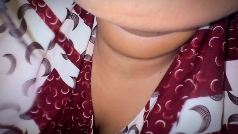 Aria Mia: Fată frumoasă turcă cu cur uriaș și țâțe fierbinți vrea futai de...