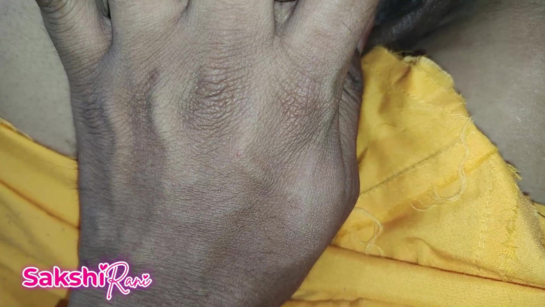 sakshi_raniii: Mein Jiju kam zu mir und bat um analsex, Hindi...