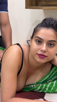 Real indiana indiana Punjabi com tesão, pequena ajuda da madrasta