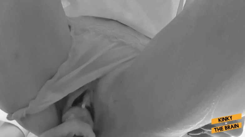 Kinky N the Brain: Tady přichází mrdka