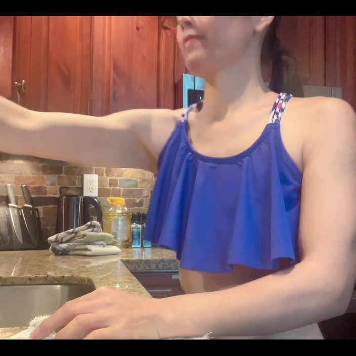 sweethanajapanese: किचन में सेक्सी