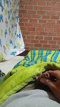 Masturbovat sám v mém domě