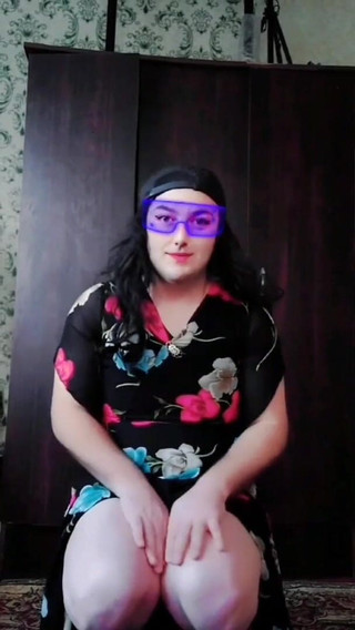 Kitty_Cross: Malá prsa Sexy Blondýna Crossdresser Sexy Modelka krásného těla