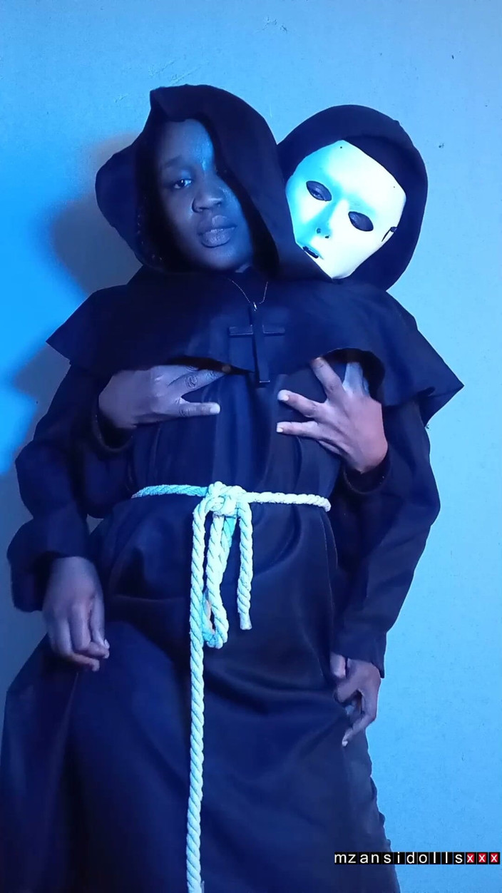 mzansionlyfan: Zenci rahibe sikiliyor