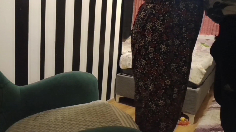 Gunes_Toprak: Moje odziane w hidżabie słońce zdradza męża, daje i go...