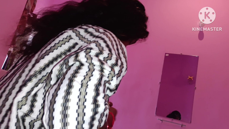 Kirankirati: Sesso bollente a letto in hotel a delhi