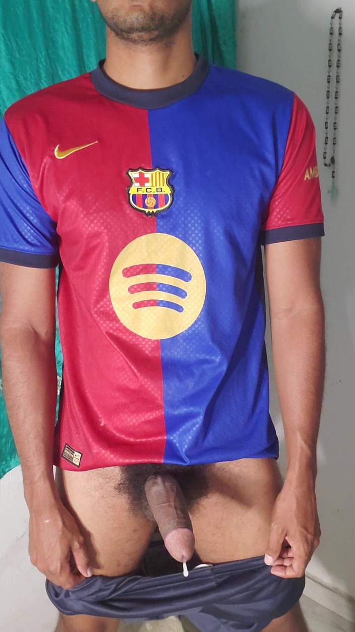 Charlieburrito: Napalony ogier