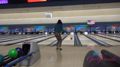 ATK Girlfriends: Bowlingové rande s Lily Adams