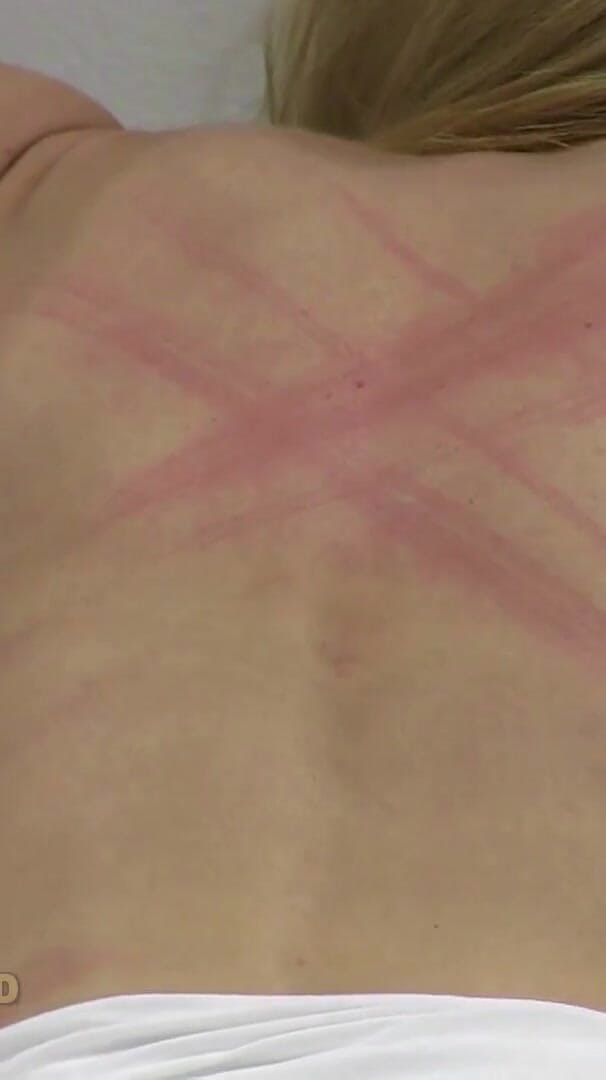 Great Luca Bella bare back whip (Spanking Server)