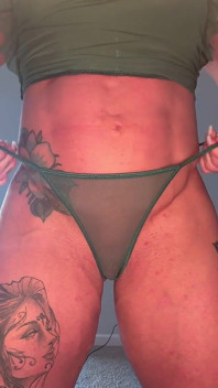 Tantalizing Try on with Simone Steele