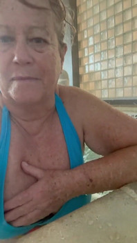 Hot Tub Naughty, Titty, Play