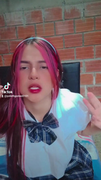 Colombian Girl Makes Tiktok for Her Best Friend and Then Sucks His Dick Part #1