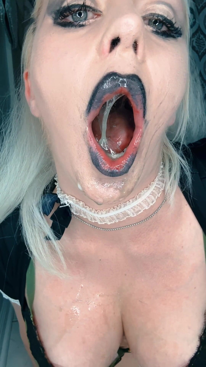 Sultry Silvea: उमस भरी Silvea Sm क्लिप्स