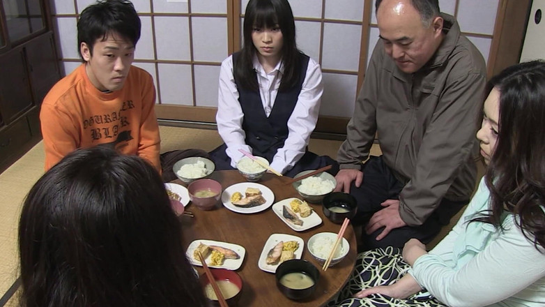 JAPAN IN LOVE: Japonská děvka scéna-4 prsatá japonská teenagerka Ai Sakura tvrdě šuká s...