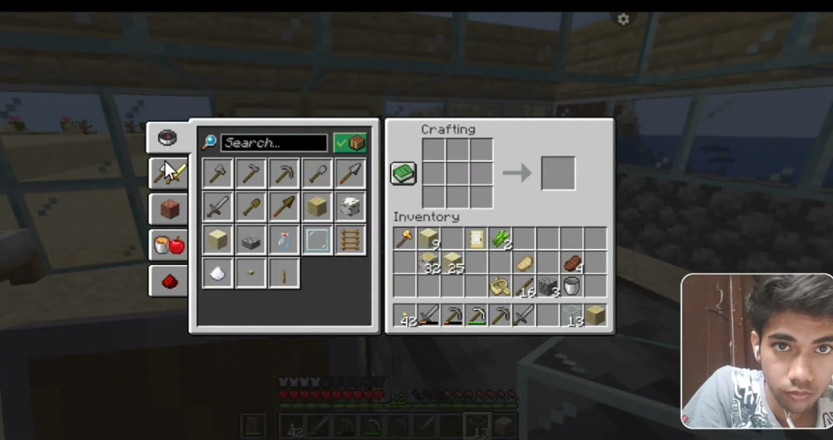 Julie games: First Time Build in Minecraft