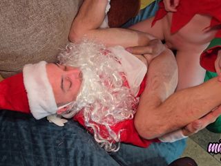 Sexymarghot: Biseks trio stiefmoeder Christmas traint haar elf om de kerstman...