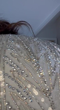 Elegante dame lässt dich für upskrt wichsen