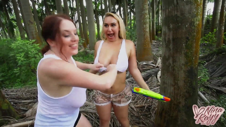 Nina Kayy: Nina Kayy, orgie de léchage de chatte lesbien toute fille !