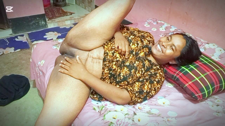 Riyamoni: Saya memasuki jam dan melihat saudara tiri berbaring, saya tidak...