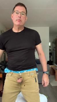 Masturbare acasă, eu ejaculez pe blugii mei, sagging în My Ae Boxers