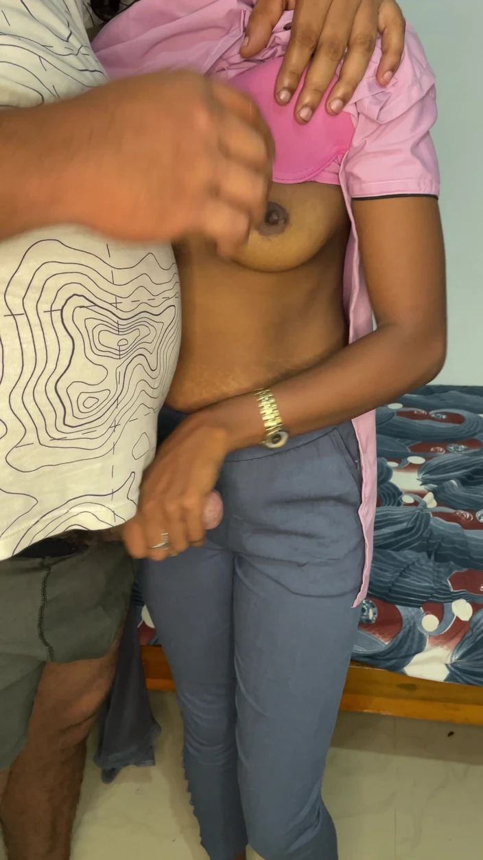 Desi Beautiful College Girl Fucked First Time