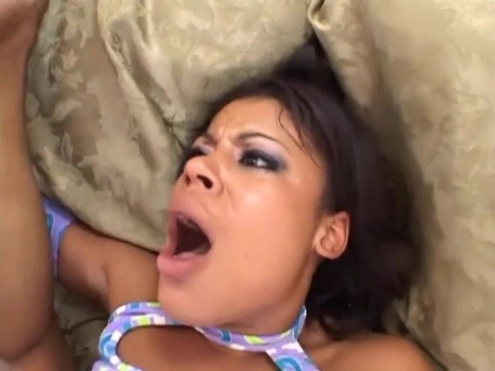 Black Sinner: Pantat ratu kulit hitam dientot habis-habisan sama kontol besar pria...
