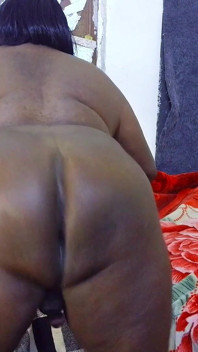 두꺼운 흑누나 바디 애타게 그리고 후장 흔들기