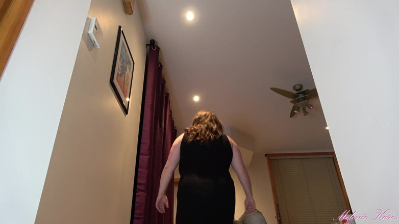 Melonie Kares: Not aware giantess stepmom gets undressed