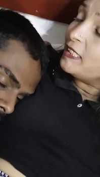 Zpět na Zpět Dewar Bhabi Sex celá série